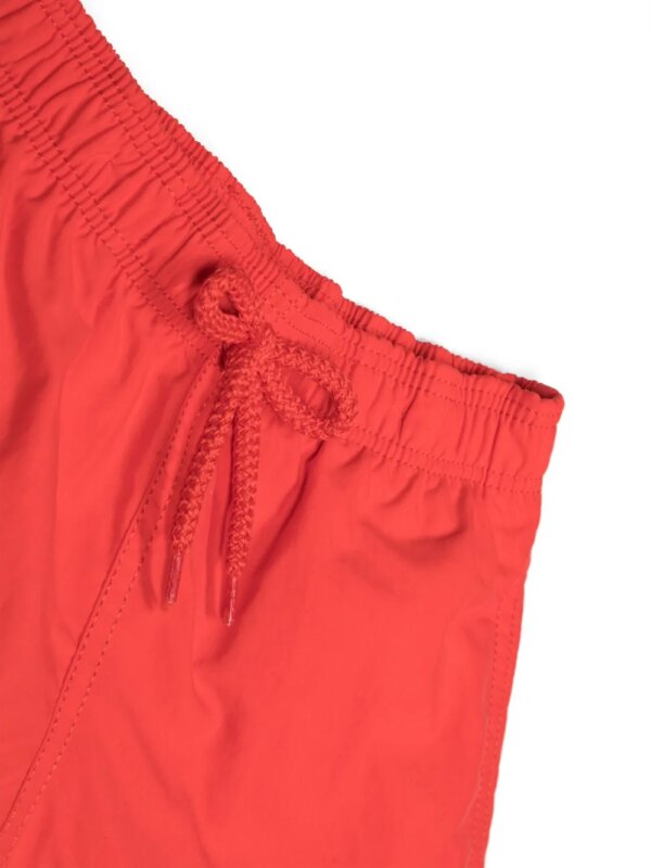 Vilebrequin Kids Shorts met geborduurd logo - Rood